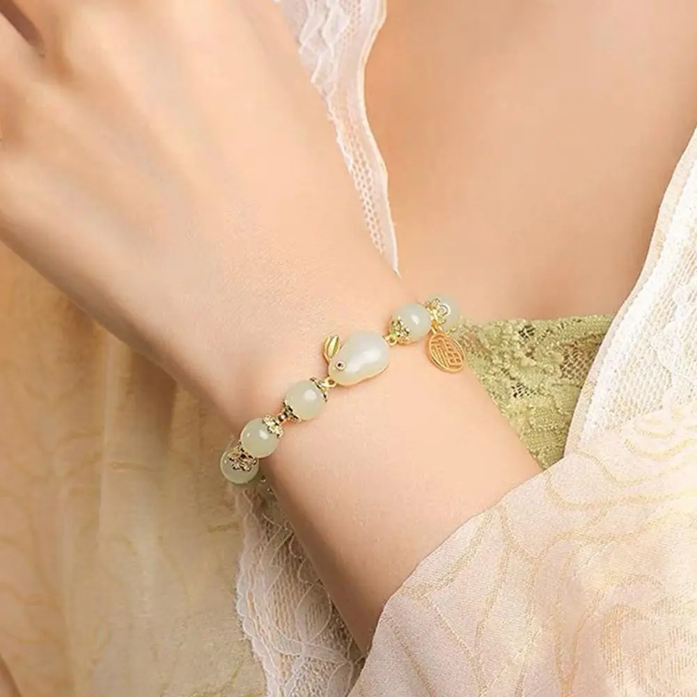 New Year Lucky Rabbit Beaded Bracelet For Women Elegant Red Beads Fu Letter Charm Bracelet Chinese Jewelry Festive Gifts