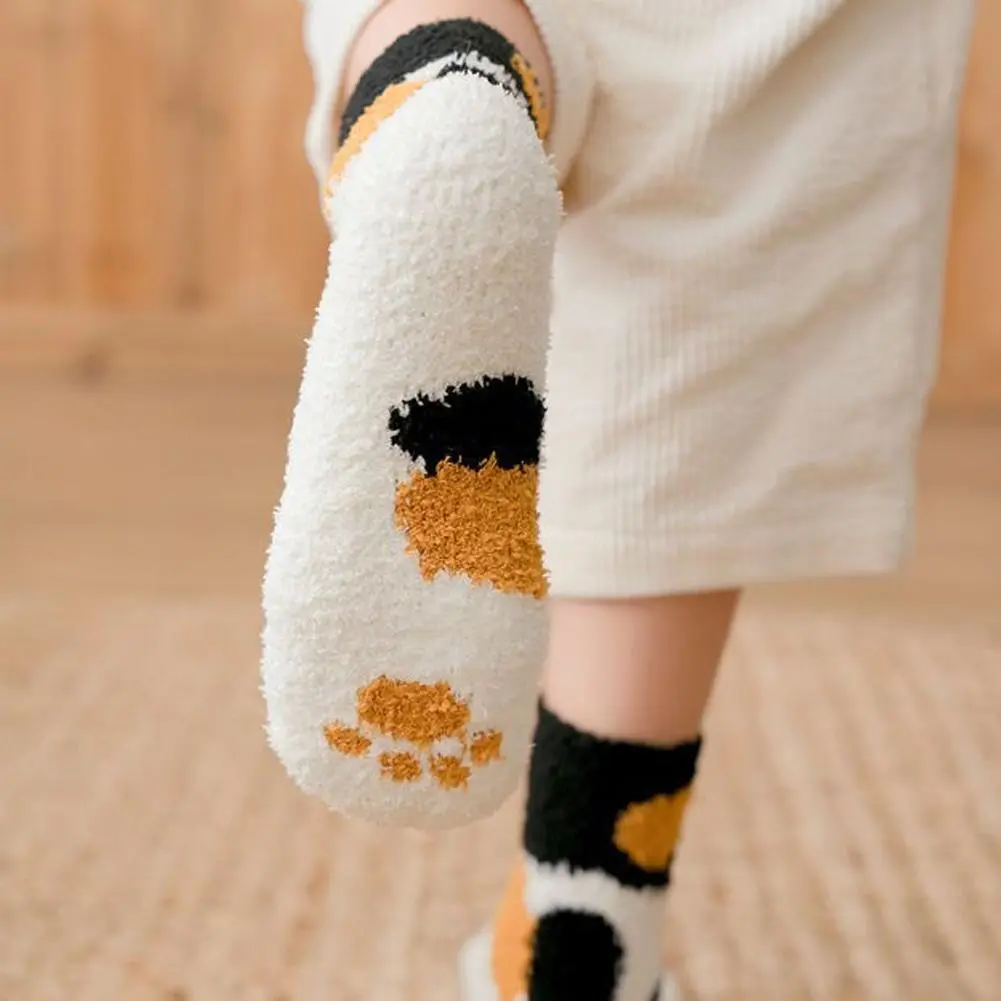 Women Winter Warm Fluffy Socks Cute Animal Claw Cat Paw Footprint Fuzzy Socks Female Thick Coral Fleece Home Floor Sleep Socks