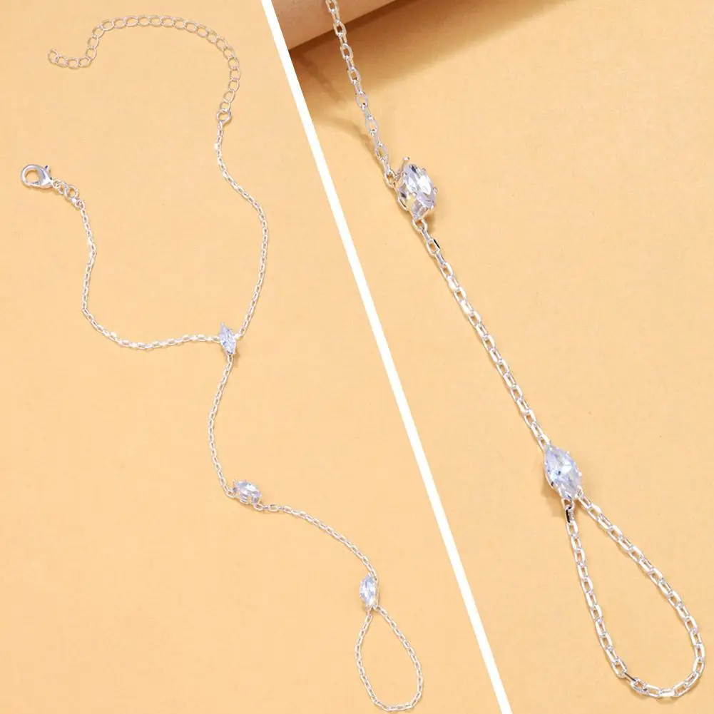 High-end 2025 Party Bling Zircon Crystal Bracelet Hand Chain For Women Rhinestone Thin Chain Finger Bracelet Jewelry Access I7S4