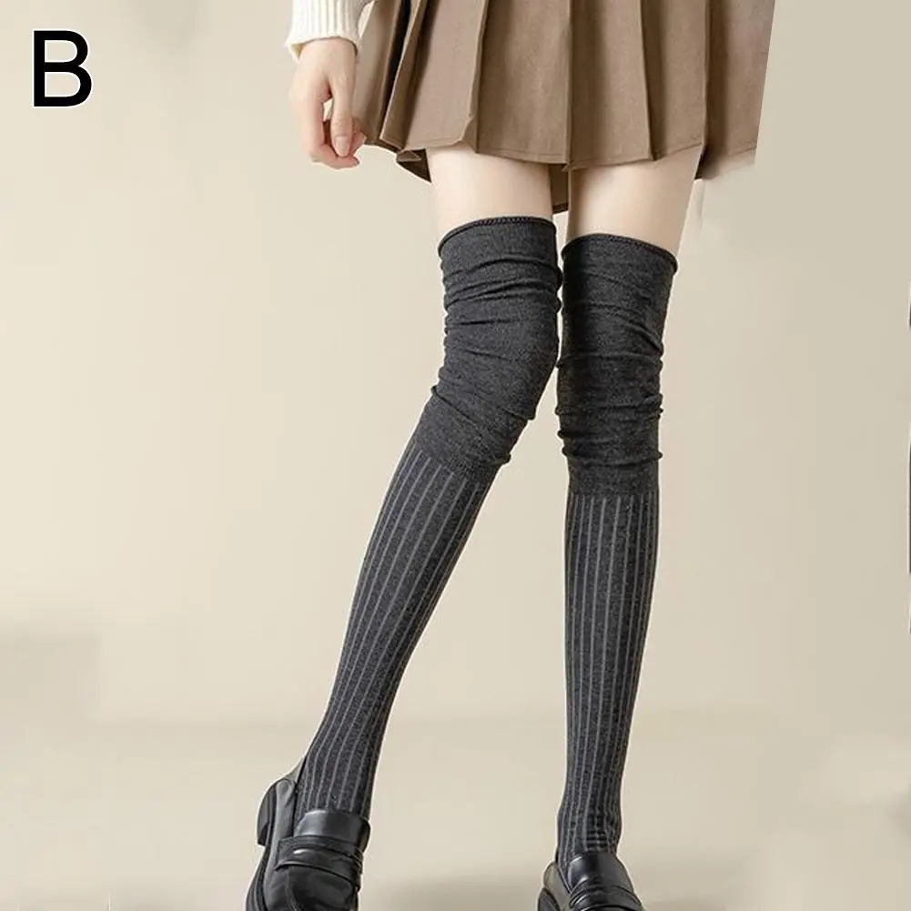 1Pairs Women Classic Striped Knee High Stockings Fashionable Versatile Black White Gray Solid Color Comfortable Stockings ﻿