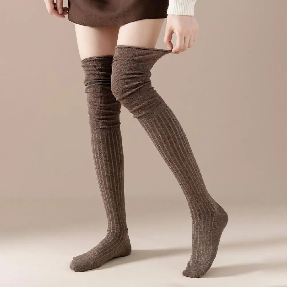 1Pairs Women Classic Striped Knee High Stockings Fashionable Versatile Black White Gray Solid Color Comfortable Stockings ﻿