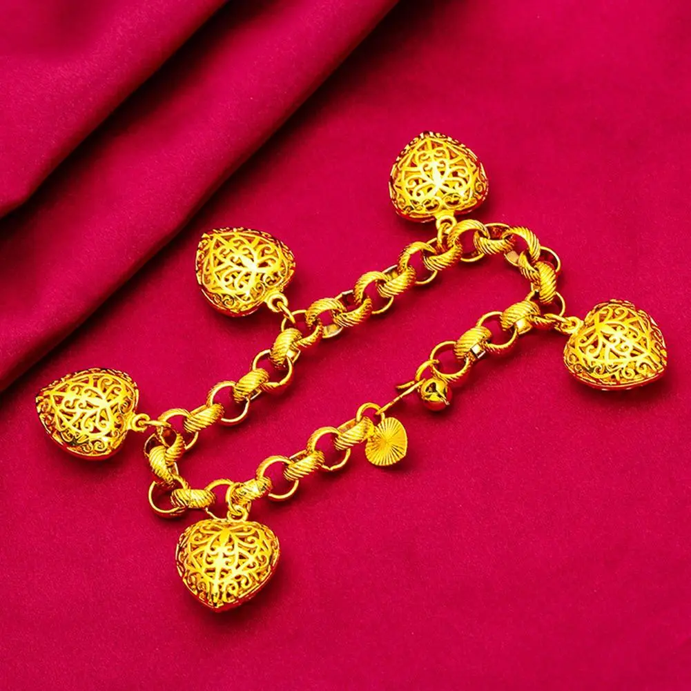 Hollowed-out Heart-shaped Bracelet Gold Plated Charm Bracelets For Women Multi Hearts Chain Bracelet Wristband Clothing Acc X8B4