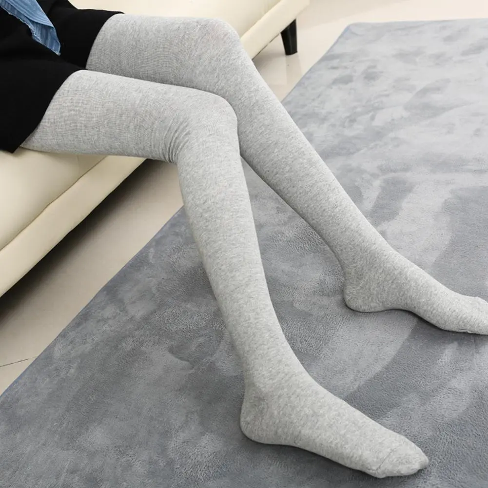 1Pairs Women Cotton Knee High Socks Black White Solid color Fashion Casual Calf Sock Female Girl Party Dancing Sexy Long Socks