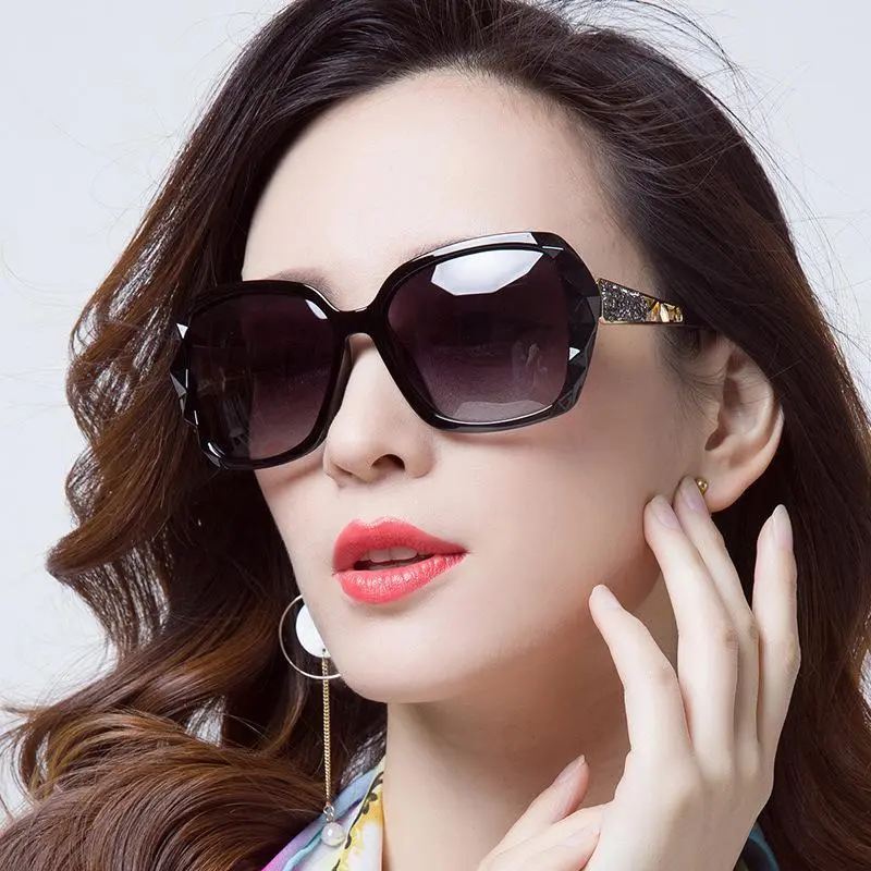 Fashion Oversized Sunglasses Women Big Frame Vintage Goggles UV400 Classic Eyewear Frame Square Glasses Square Large Sungla O5F8