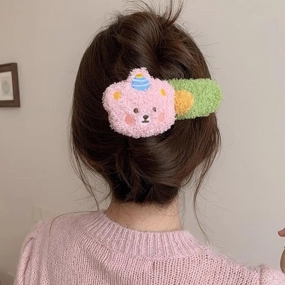 Plush Pudding Bear Hair Clip Cute Duck Beak Large Hairpin, Kawaii Back Head Clip for Girls, Soft Plush Hair Accessories A6H5