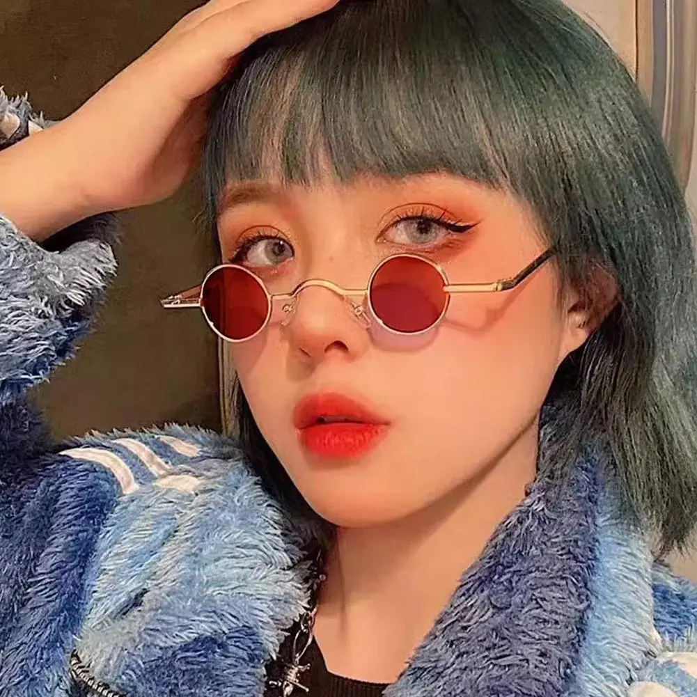 Vintage Small Frame Circular Shape Sunglasses Small Round Rock Punk Sunglasses For Women Men Funny Sunglasses T0A3