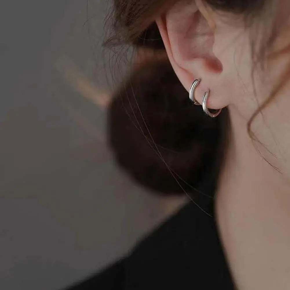 1Pair Single Minimal Gold Color Tiny Cartilage Hoop Earrings Steel Trendy Glossy Small Huggie Earring Piercing Jewelry