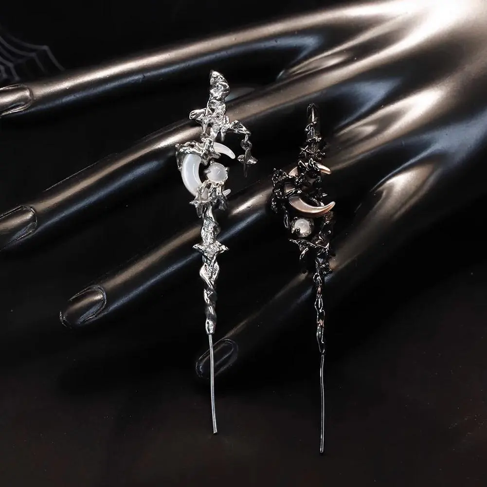 1PCS Ear Needles Myth of The Moon Punk Rock Dark Style Individual Piercing Earrings Star Moon Ear Cuffs Club Party Jewelry