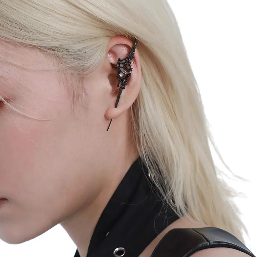 1PCS Ear Needles Myth of The Moon Punk Rock Dark Style Individual Piercing Earrings Star Moon Ear Cuffs Club Party Jewelry
