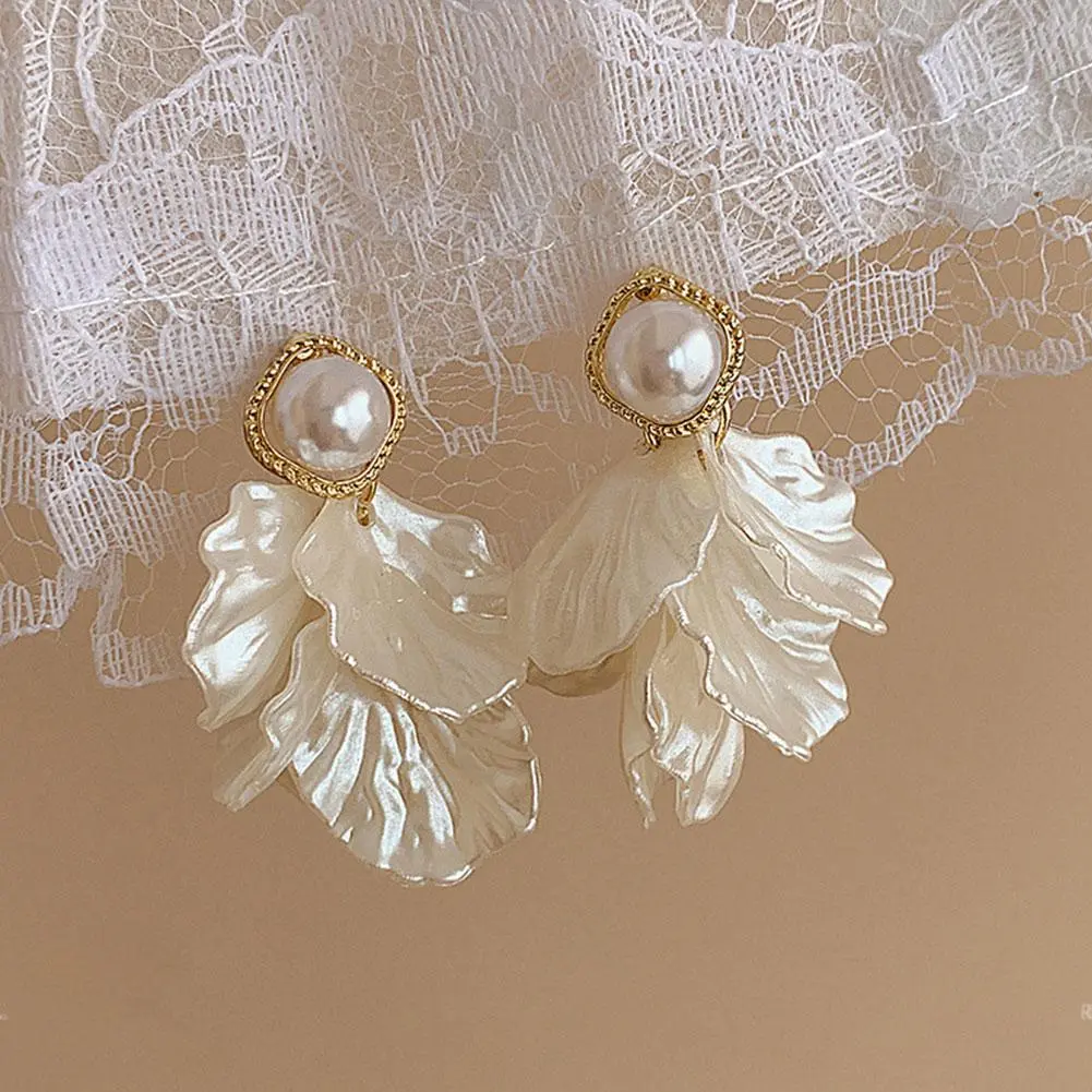 Fashion Jewelry Needle Elegant Temperament White Color Petal Earrings For Women Wedding Gifts Sweet Design Hot Sale