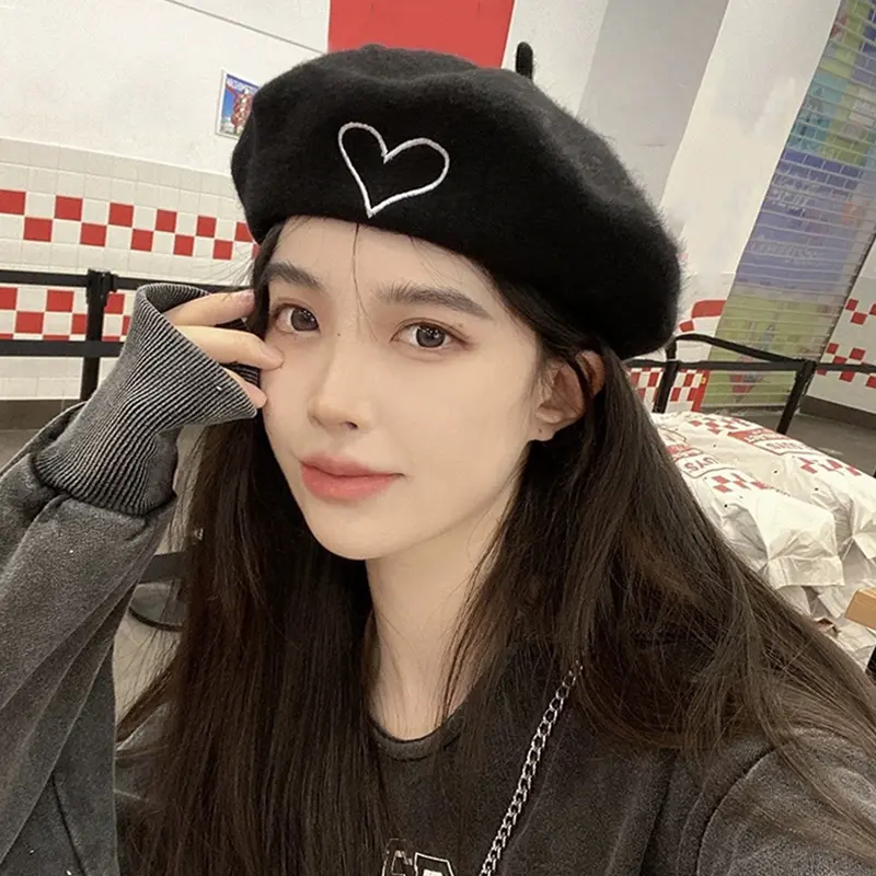 Winter Warm Berets for Women Solid Color Love Heart Embroidery Painter Cap Solid Color Thick Wool Octagonal Caps