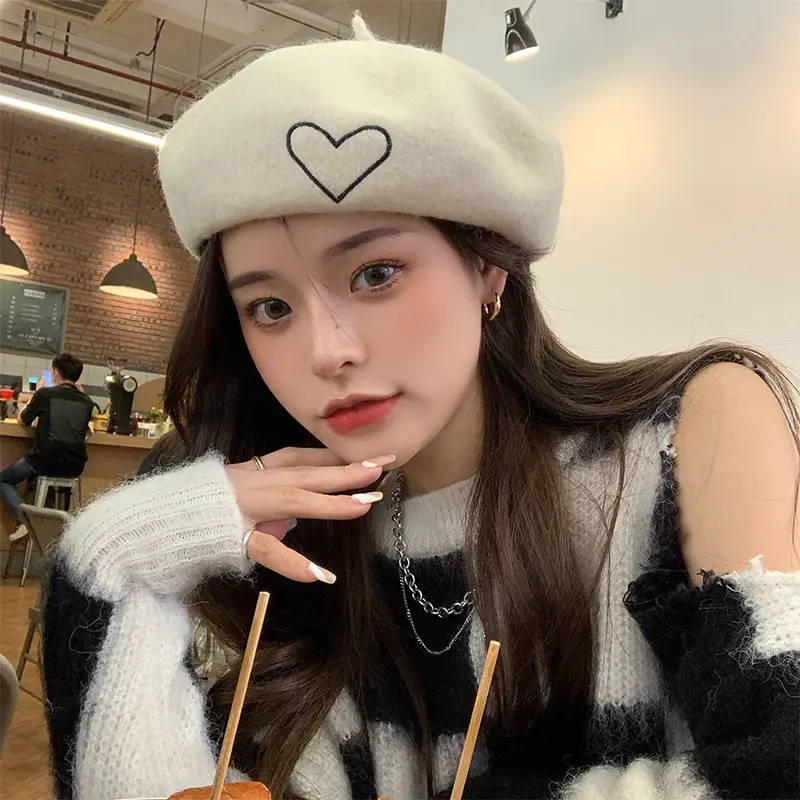 Winter Warm Berets for Women Solid Color Love Heart Embroidery Painter Cap Solid Color Thick Wool Octagonal Caps