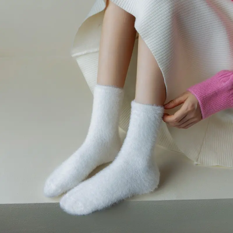 Winter Mink Velvet Socks Women White Black Warm Plush Home Sleeping Sock Soft Thicken Thermal Fluffy Middle Tube Socks