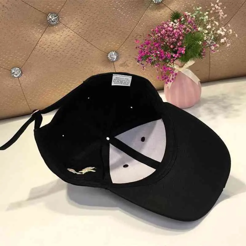 Plum Flowers Embroidery Women Baseball Cap Cotton White Black Adjustable Snapback Hat Spring Summer Outdoor Leisure Hat