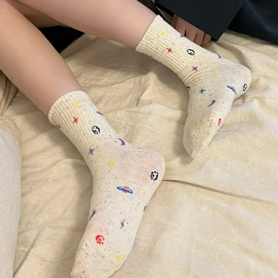 Cute Moon Stars Pattern Socks for Women Kawaii Planet Space Print Middle Tube Sock Girls Harajuku Streetwear Cotton Socks