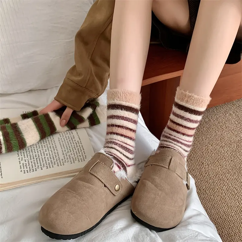 Retro Stripe Socks for Women Winter Warm Thick Mink Velvet Sock Korean Fluffy Warm Home Socks Harajuku Girls Knitted Furry Sock