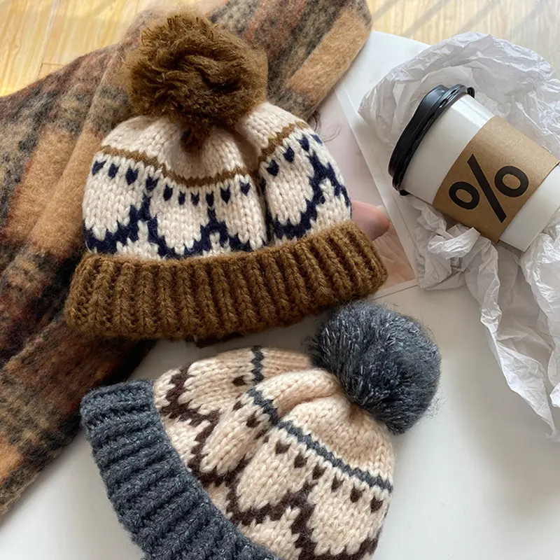 Winter Pompom Beanies Cap for Women Ethnic Style Knitted Woolen Hat Outdoor Warm Crochet Skullies Hats