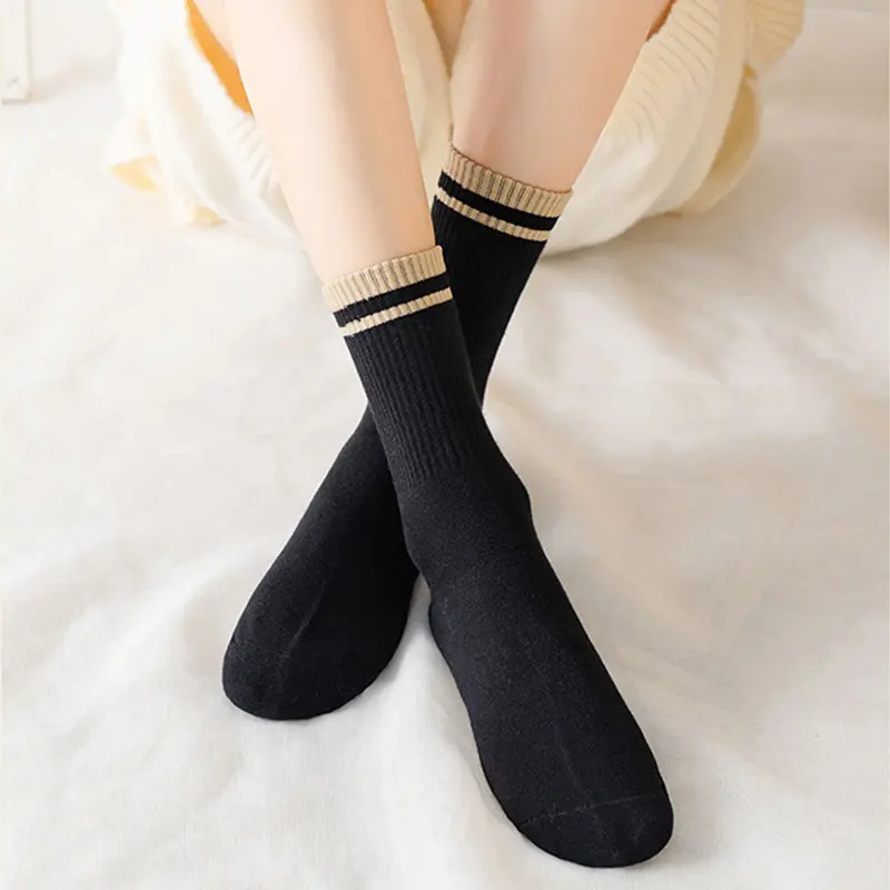 5 Pairs Striped Socks for Women Autumn Winter Cotton Middle Tube Sock Korean Solid Color Casual Women Girls Sports Socks