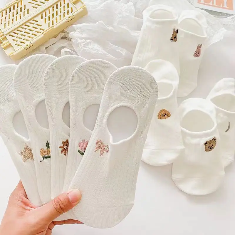 10 Pairs White Boat Socks for Women Summer White Animal Plant Cute Embroidery Invisible Socks Silicone Anti Slip Socks