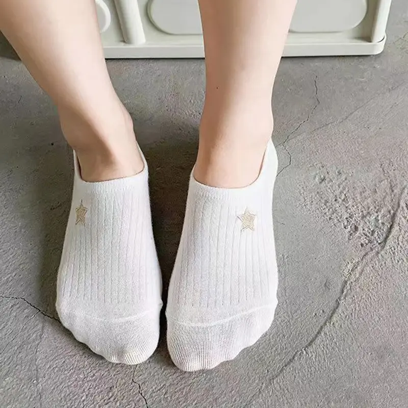 10 Pairs White Boat Socks for Women Summer White Animal Plant Cute Embroidery Invisible Socks Silicone Anti Slip Socks