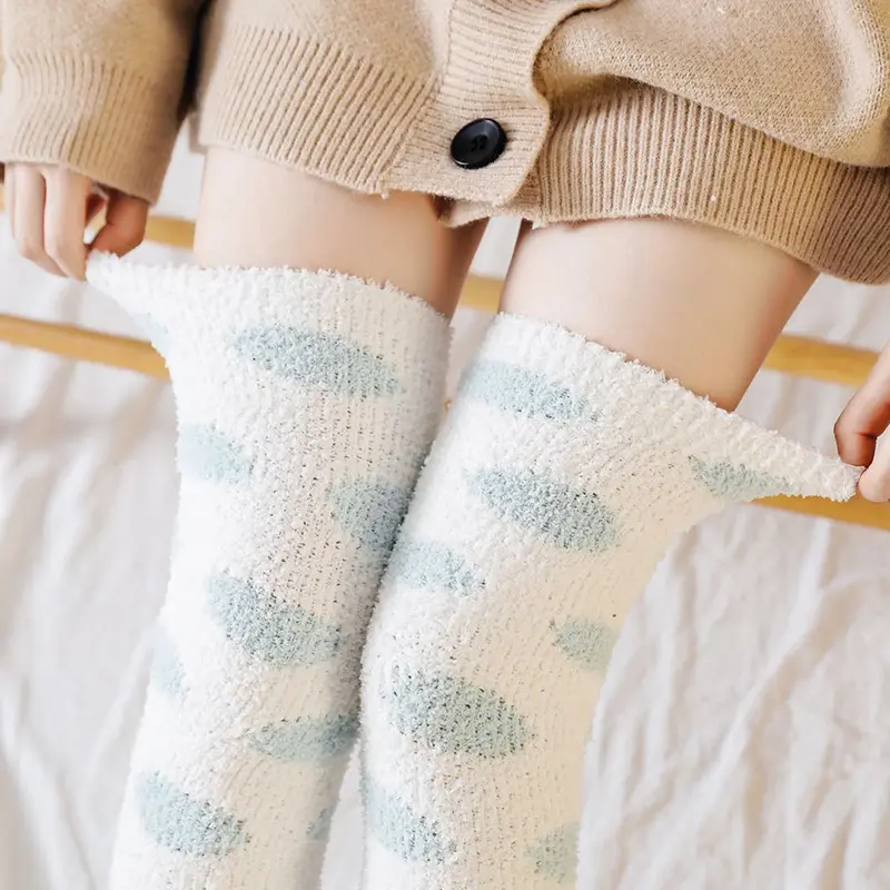 Winter Women Stockings Soft Coral Fleece Warm Thigh High Long Socks Dot Print Furry Leg Warmer Female Thick Plush Knee Socks