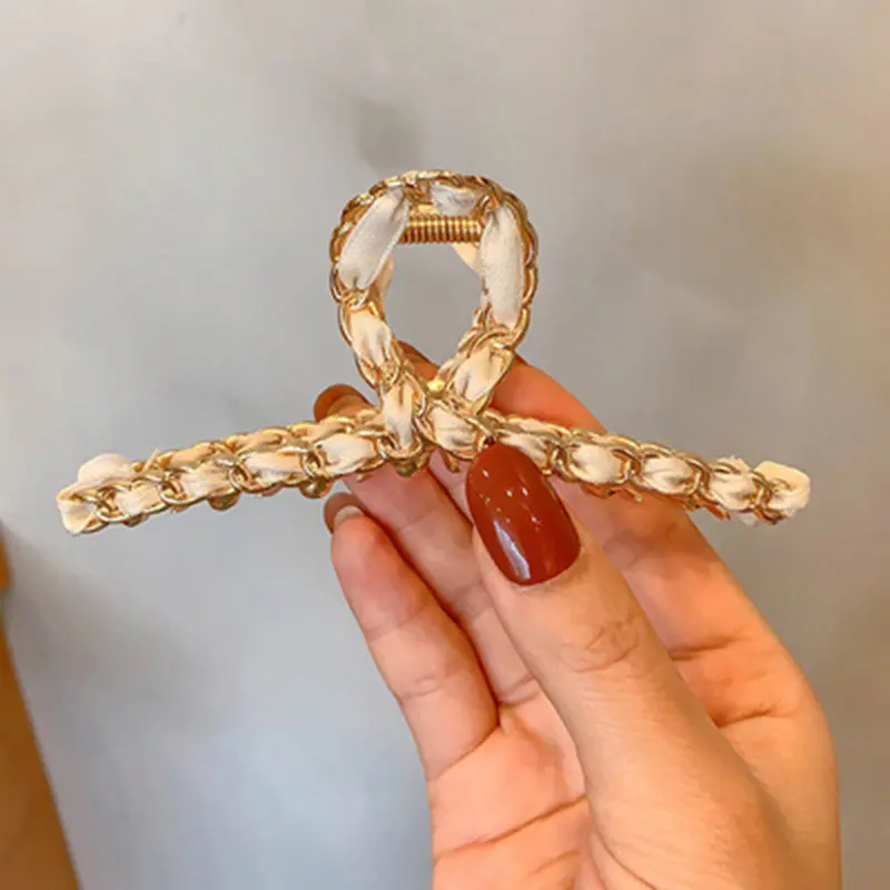 New Woman Metal Hair Claws Hair Accessories Chic Barrettes Hairclips Ladies Hairgrip Headwear Simple Lady Hairpin