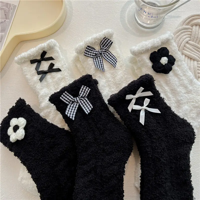 Winter Coral Velvet Socks for Women Kawaii Flower Bows Mid Tube Sock Lady Thicken Warm Plush Sleep Home Floor Socks