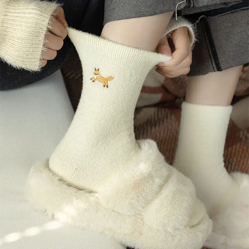 White Thermal Socks for Women Cute Animal Embroidery Floor Sock Soft Winter Warm Plush Mid Tube Socks