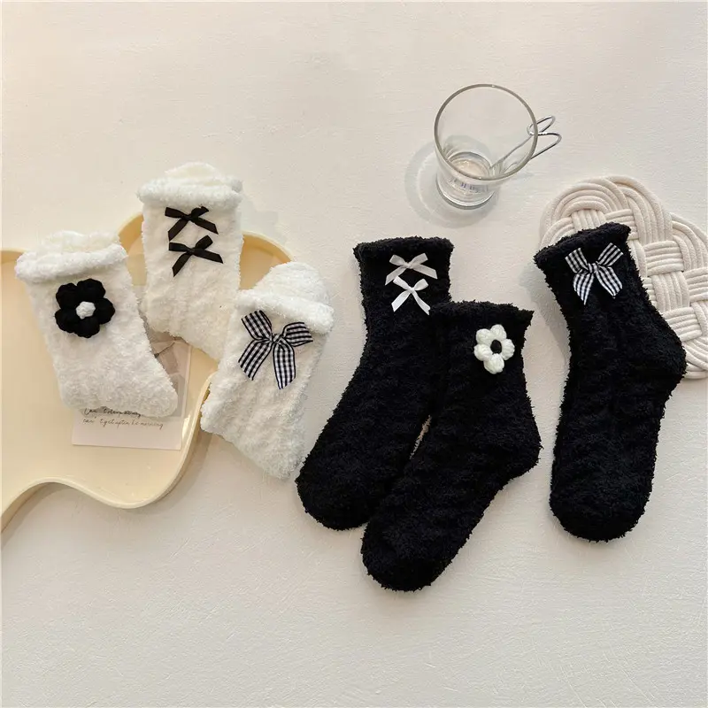 Winter Coral Velvet Socks for Women Kawaii Flower Bows Mid Tube Sock Lady Thicken Warm Plush Sleep Home Floor Socks
