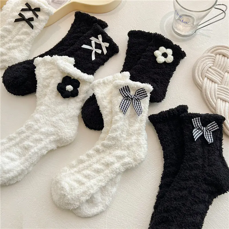 Winter Coral Velvet Socks for Women Kawaii Flower Bows Mid Tube Sock Lady Thicken Warm Plush Sleep Home Floor Socks