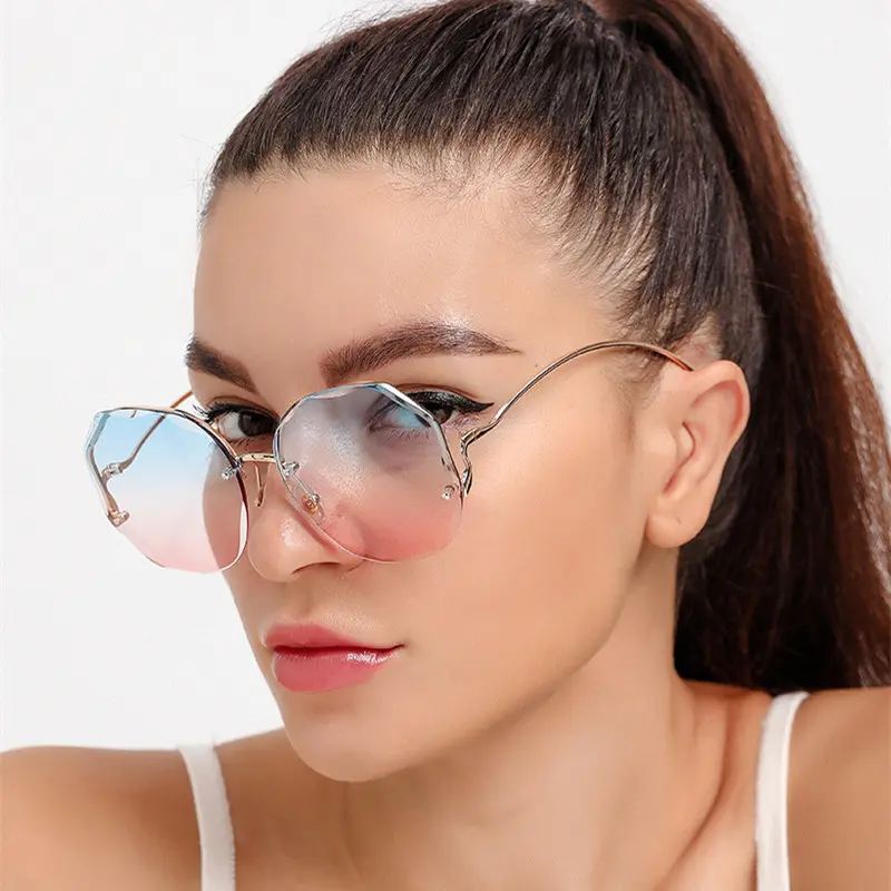 Frameless Sunglasses for Women Gradient Lense Female Sun Glasses Vintage Rimless Anti UV Couple Eyewear De Sol Gafas