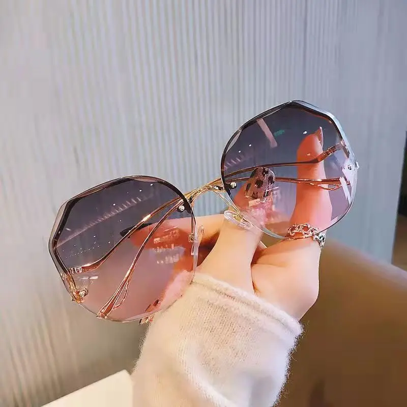Frameless Sunglasses for Women Gradient Lense Female Sun Glasses Vintage Rimless Anti UV Couple Eyewear De Sol Gafas