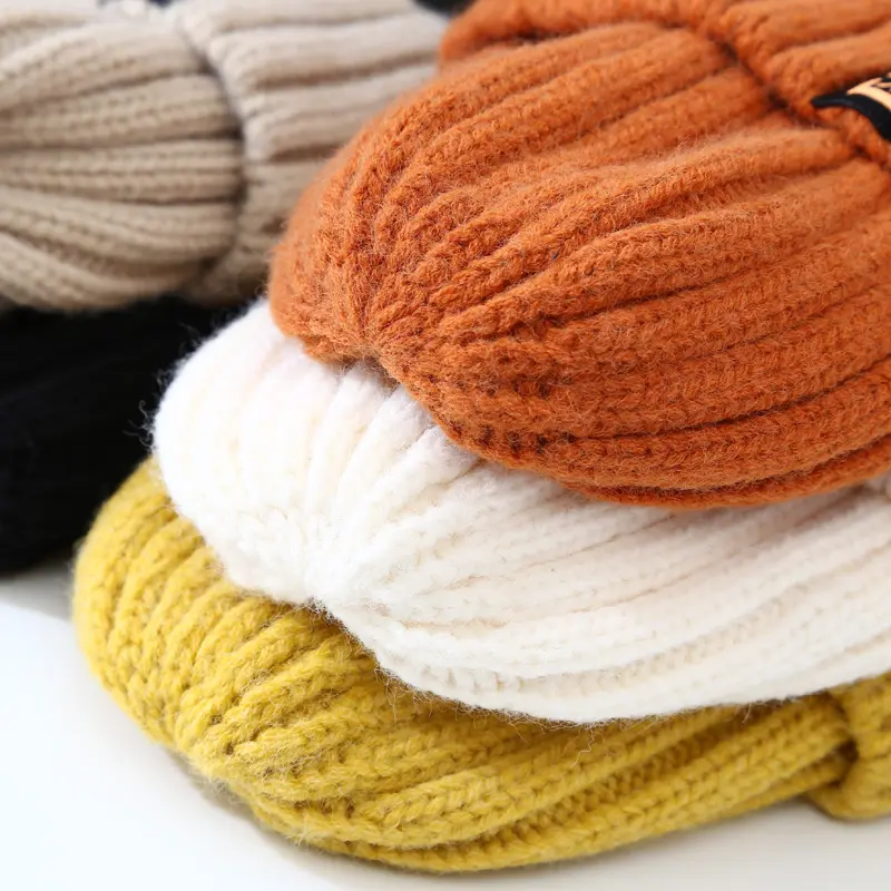 Winter Beanie Cap for Women Letter Label Knitted Woolen Hat Solid Color Female Thicken Skullcap Gorras