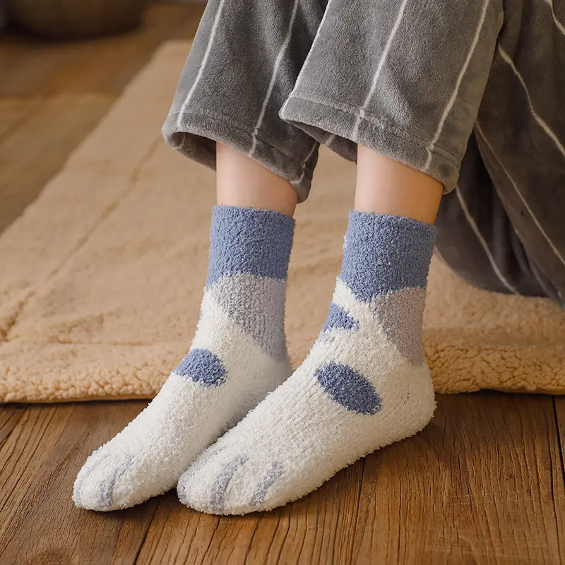Cute Coral Fleece Socks for Women Cartoon Cat Thicken Fluffy Sleep Sock Winter Soft Warm Plush Female Lady Floor Socks