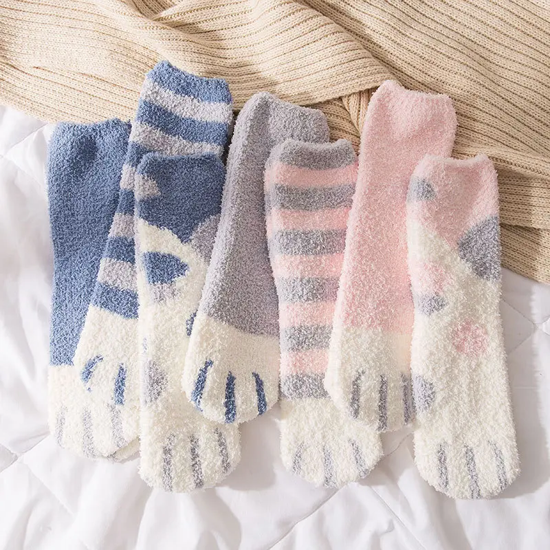 Cute Coral Fleece Socks for Women Cartoon Cat Thicken Fluffy Sleep Sock Winter Soft Warm Plush Female Lady Floor Socks