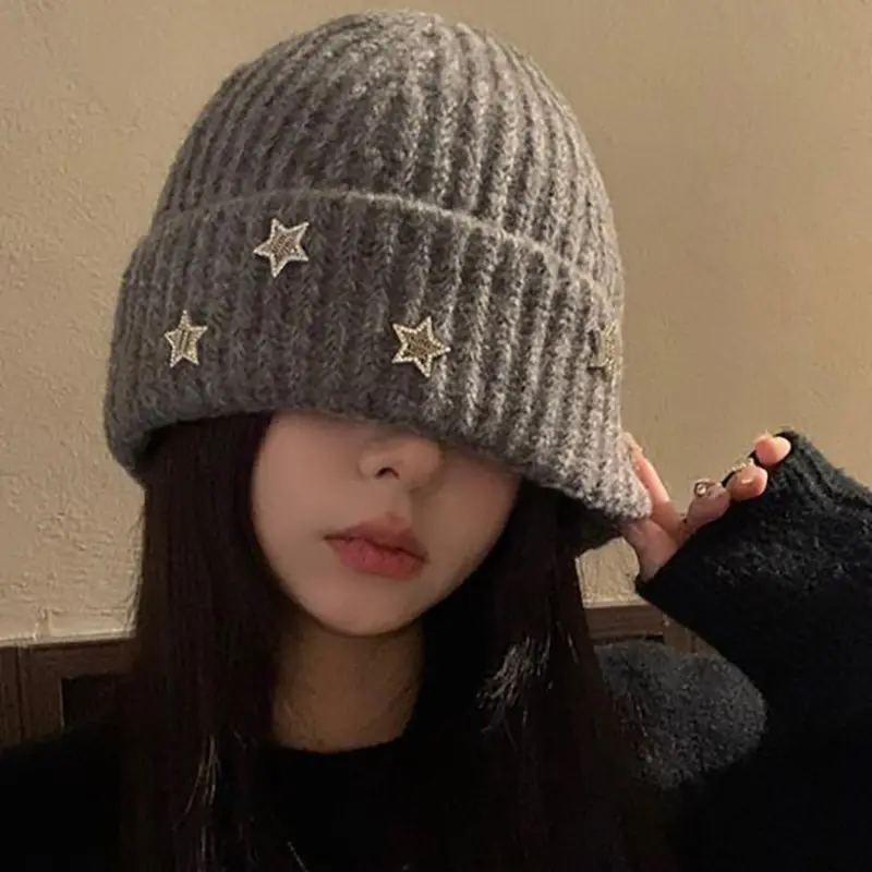 Winter Knit Beanie Cap for Women Korean Metal Star Pullover Hat Solid Color Warm Wool Crochet Skullcap