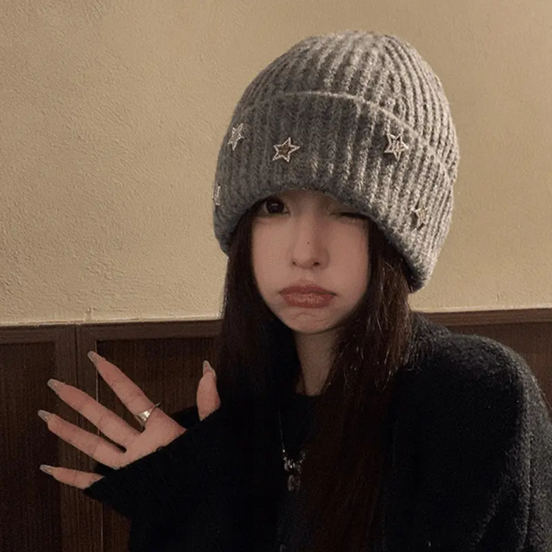 Winter Knit Beanie Cap for Women Korean Metal Star Pullover Hat Solid Color Warm Wool Crochet Skullcap