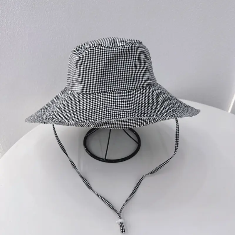 South Korea's 2025 New Large brimmed Retro Checkered Fisherman's Hat Big Head Waist Strap Sunshade Hat