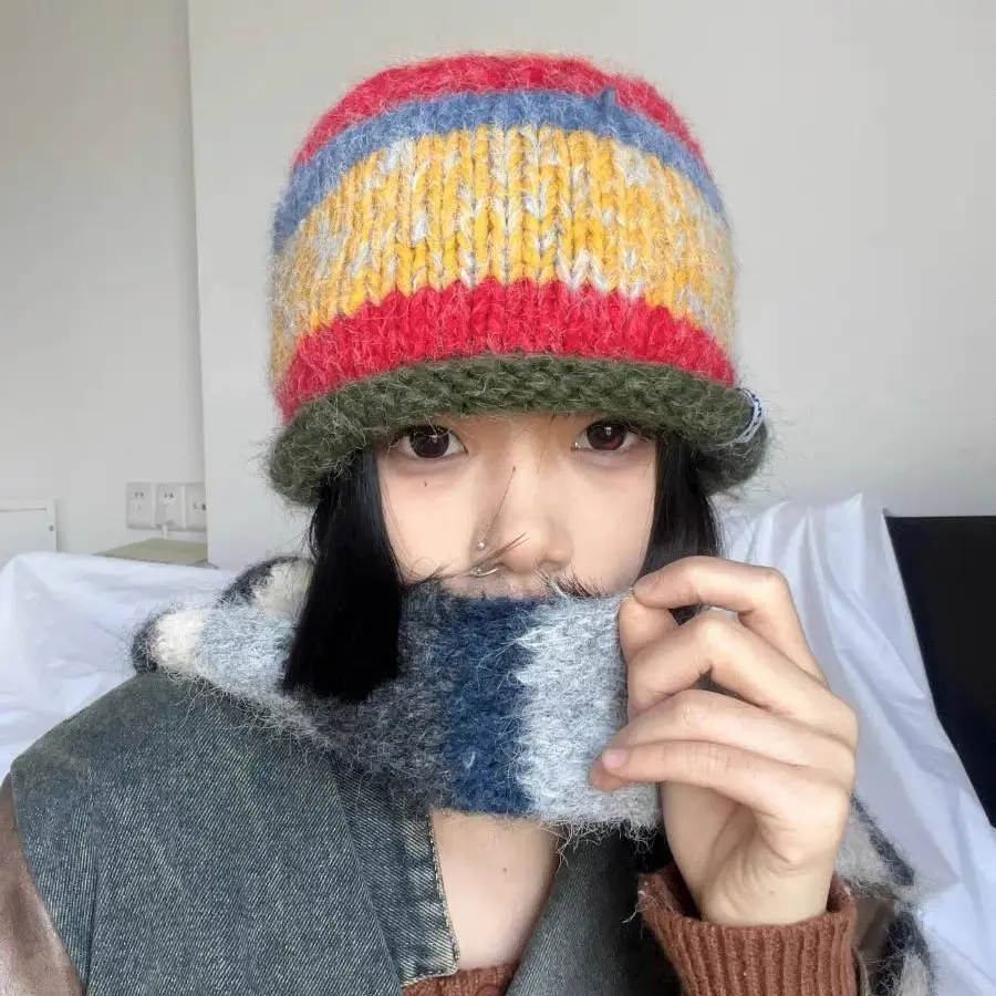 Korean Version Playful Rolled Edge Striped Knitted Hat For Women In Autumn And Winter, Warm Ear Protection, Cold Hat, Woolen Hat