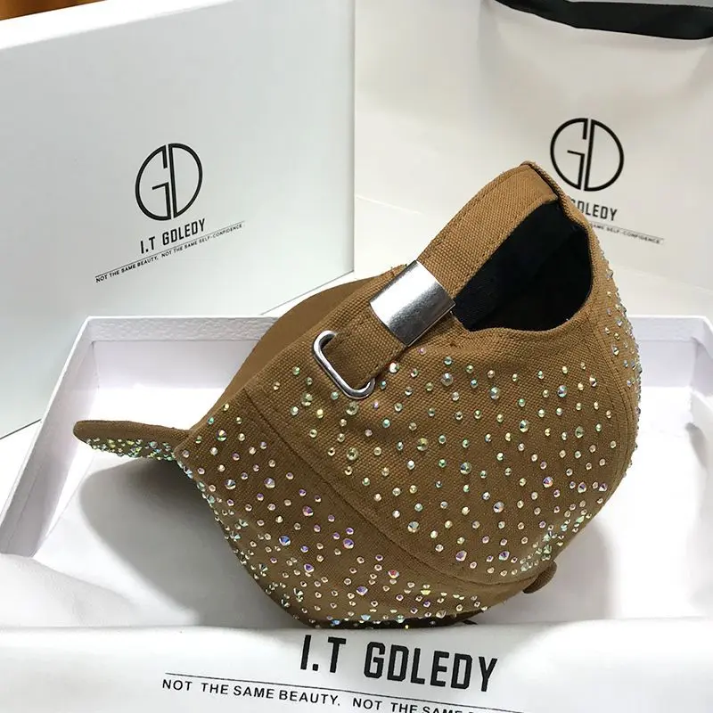 High Quality Duckbill Cap For Women in Summer, High Top And Face Enhancing Small hat, Casual Rhinestone And Stylish Baseball Cap