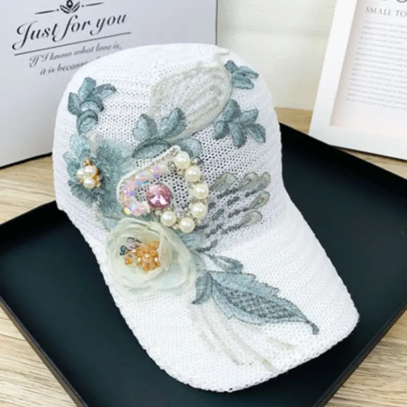 Women's Summer Rose Baseball Cap Snapback Fashion Hot Rhinestone Pearl Cap Ladies Casual Breathable Visor Cap