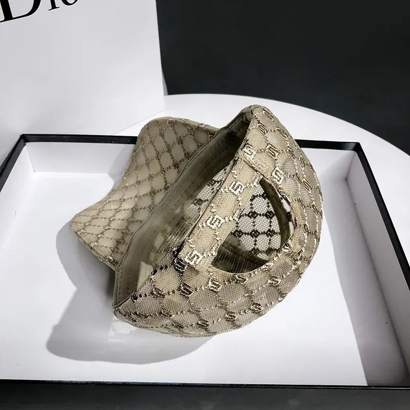 2022 New Best-selling Hat Summer Thin Hollow Mesh Ladies Caps Net Red The Same Fashion All-match Tide Brand Baseball Cap