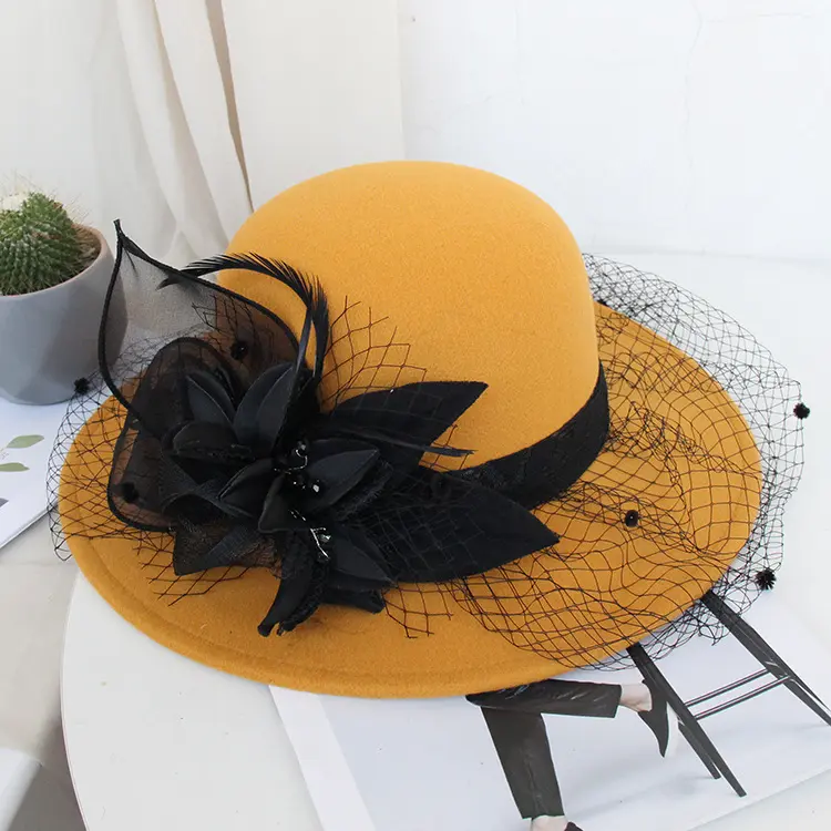 Autumn and Winter New Hepburn Large Brimmed Woolen Hat, British Retro Felt Hat, Mesh Flower Banquet Top Hat