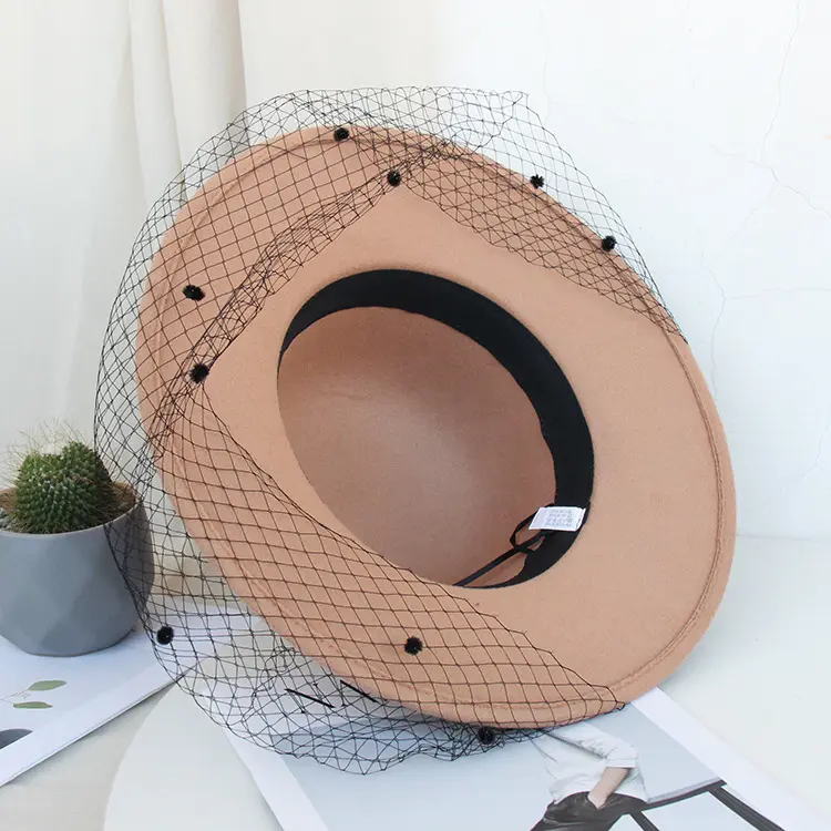 Autumn and Winter New Hepburn Large Brimmed Woolen Hat, British Retro Felt Hat, Mesh Flower Banquet Top Hat