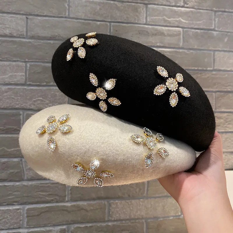 Retro Bailey Hat Women's Autumn and Winter British Woollen Cloth Rhinestone Flower Bud Hat Fashion Fashion Octagon Artist Hat