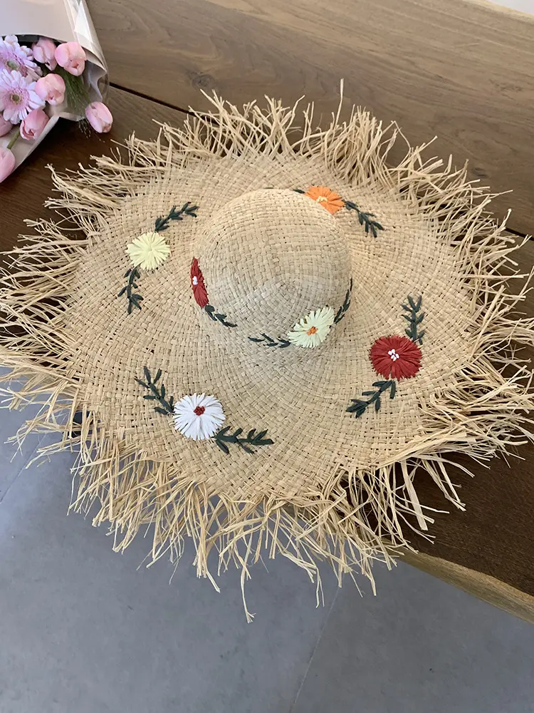 Hollow out Lafite Grass Hat for Women 2025 New Seaside Beach Hat Summer Large brimmed Woven Sunshade Sun Hat