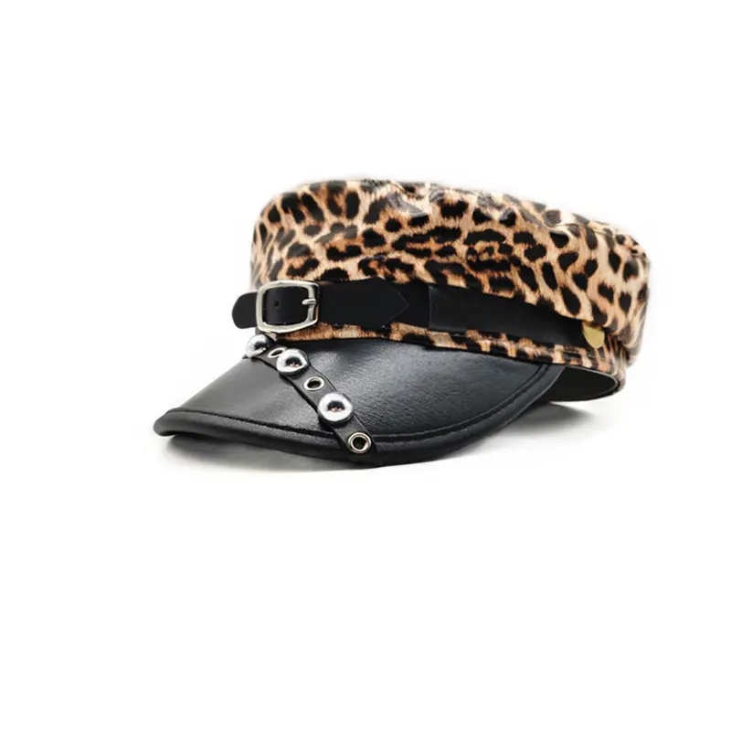 Korean Version 2024 New Original Spicy Girl Leopard Print Rivet Leather Buckle Flat Top Hat Subculture Leather Newsboy Hat