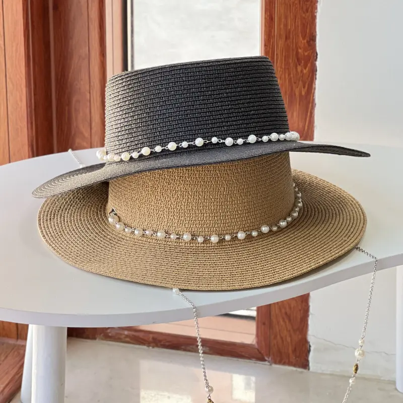 2025 New French Flat Top Straw Hat for Women, Big Head Waist, Beach Top Hat, Woven Pearl Chain Sunscreen Hat