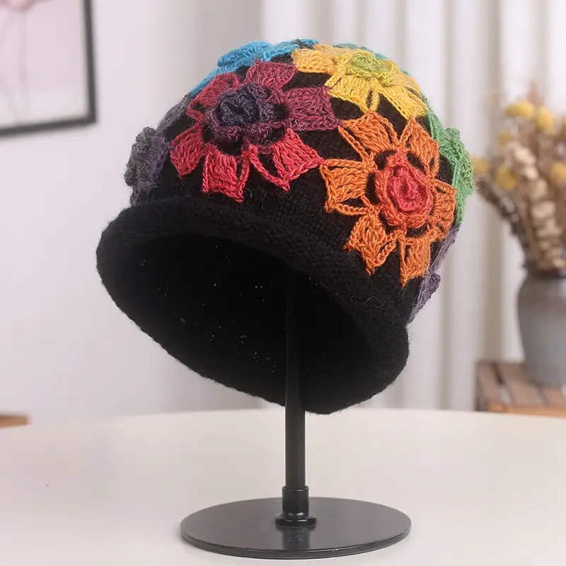 Gradient Colored Flower Handmade Knitted Pile Cap, Ethnic Style Retro Elegant Autumn And Winter Warm Woolen Hat Hollowed Out Hat