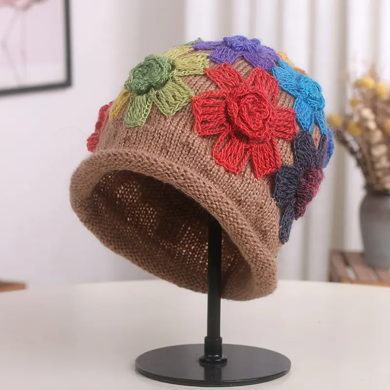 Gradient Colored Flower Handmade Knitted Pile Cap, Ethnic Style Retro Elegant Autumn And Winter Warm Woolen Hat Hollowed Out Hat